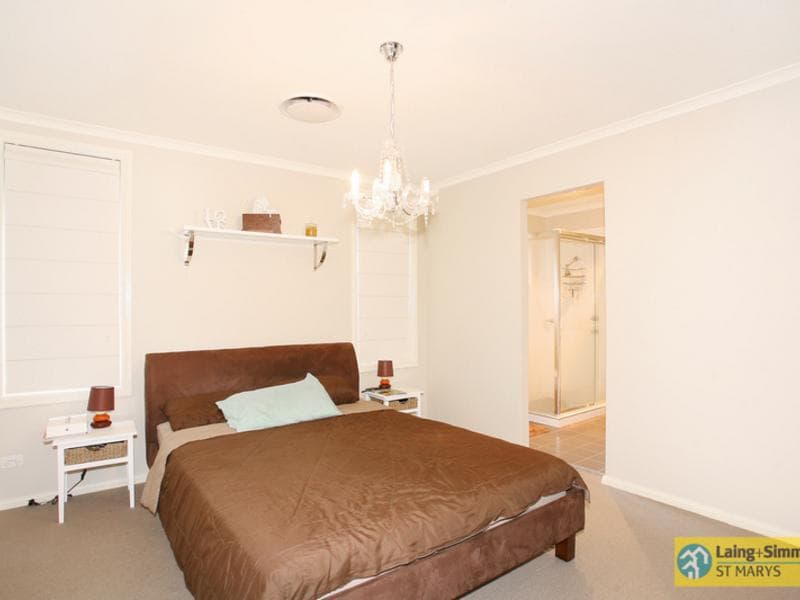 1/5																										Geary Street
														
								Port Macquarie, NSW 2444, Ropes Crossing - Thumbnail 4