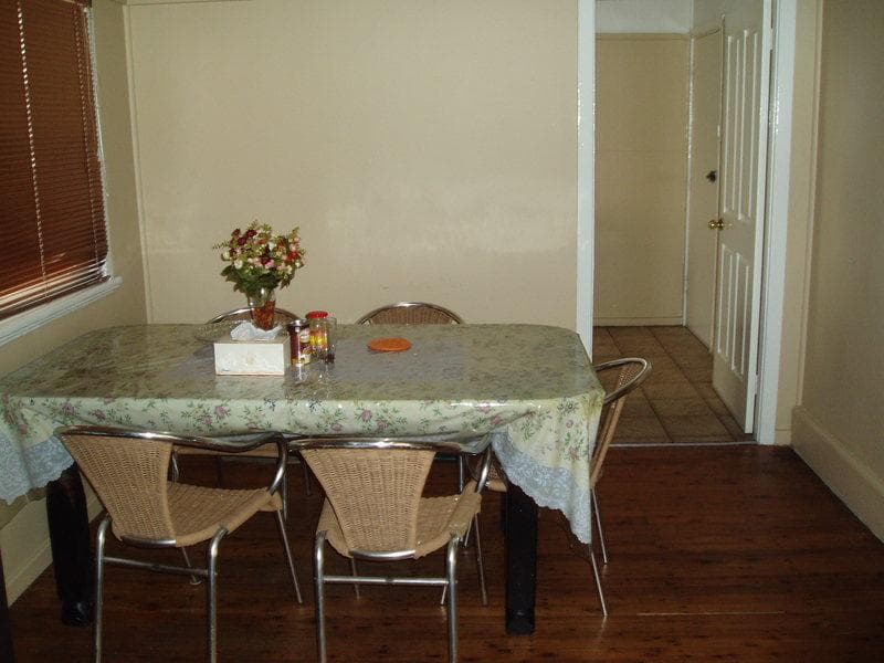 38 Woodville Road, Granville, Granville - Thumbnail 3