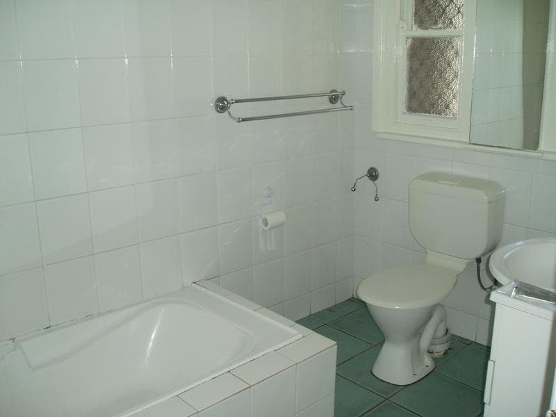 38 Woodville Road, Granville, Granville - Thumbnail 4