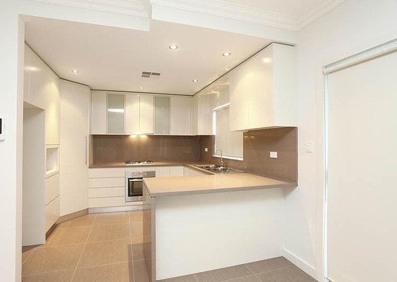 2/26a																										Darling Point Road
														
								Darling Point, NSW 2027, Guildford - Thumbnail 4