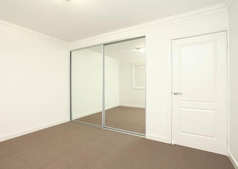 2/26a																										Darling Point Road
														
								Darling Point, NSW 2027, Guildford - Thumbnail 5