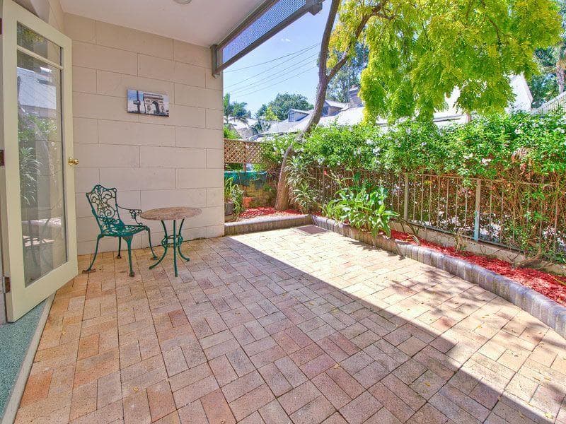 3/6																										Crisallen Street
														
								Port Macquarie, NSW 2444, Glebe - Thumbnail 4