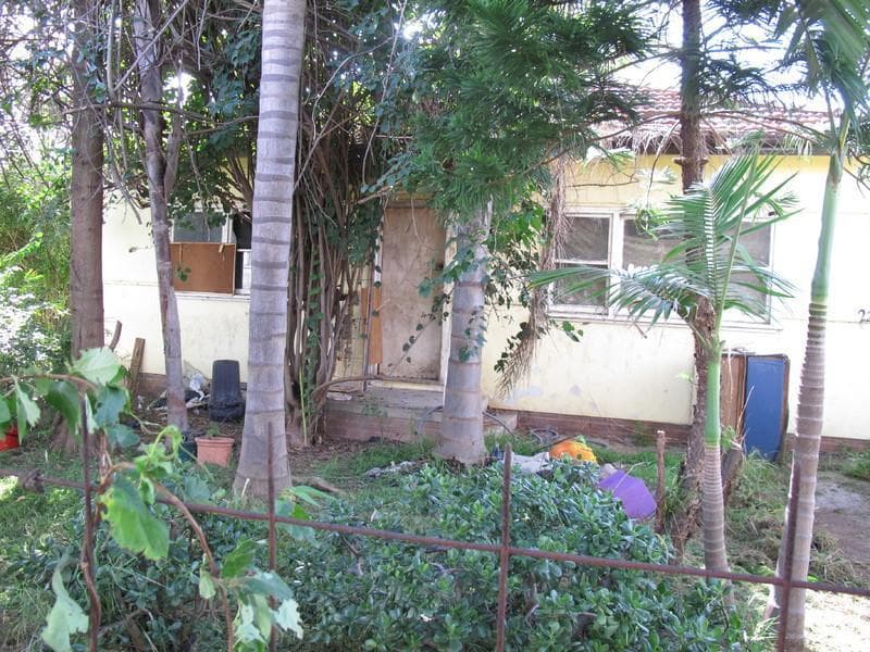 3/6																										Crisallen Street
														
								Port Macquarie, NSW 2444, Request - Image 1