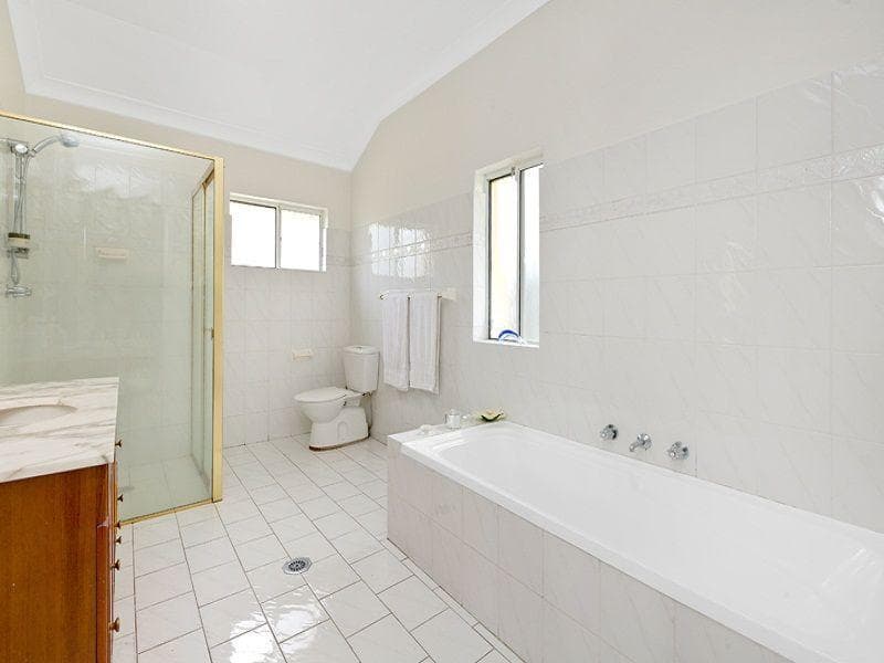 38																										Woodville Road
														
								Granville, NSW 2142, Dee Why - Thumbnail 4
