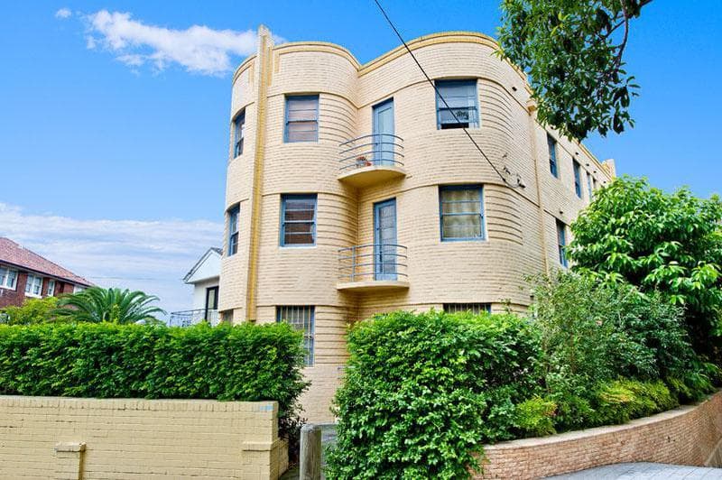 1																										Brenan St
														
								Fairfield, NSW 2165, Bellevue Hill - Thumbnail 6