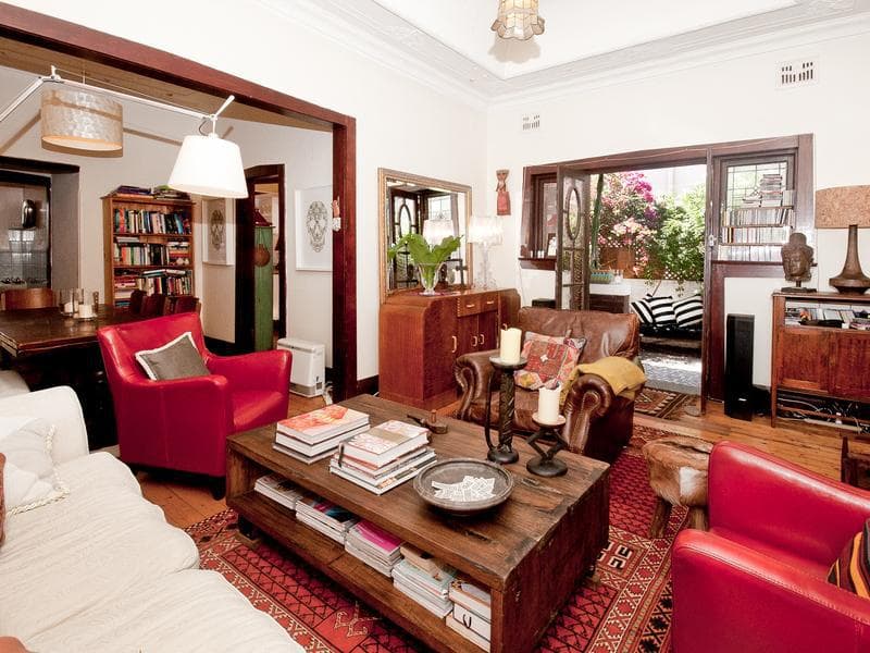 3/6																										Crisallen Street
														
								Port Macquarie, NSW 2444, Bondi Beach - Image 1