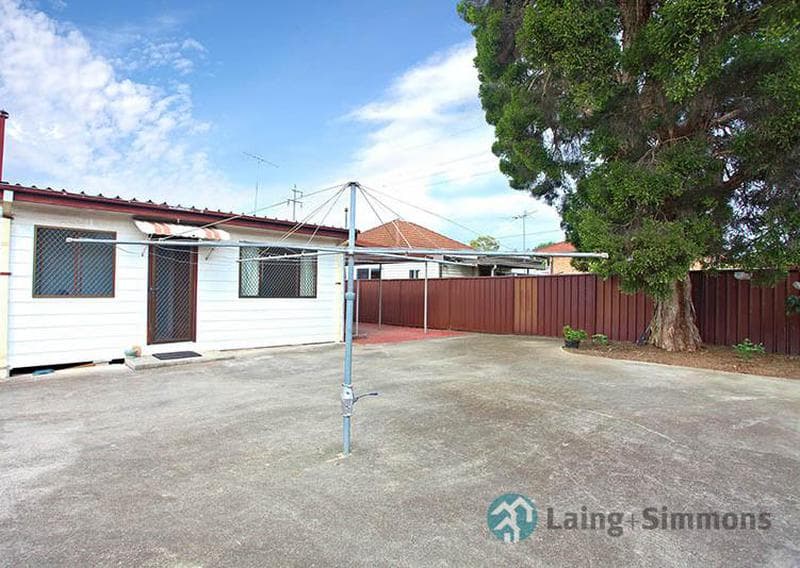 38																										Woodville Road
														
								Granville, NSW 2142, Canley Heights - Thumbnail 7