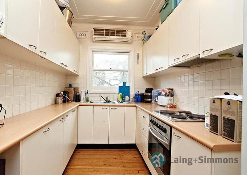 19 Renfrew Street, Guildford, Guildford - Thumbnail 2