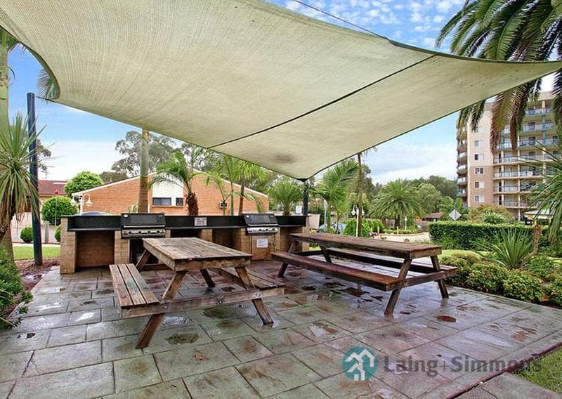 1																										Brenan St
														
								Fairfield, NSW 2165, Westmead - Thumbnail 8