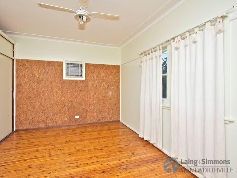 9 Merryl Avenue, Old Toongabbie, Old Toongabbie - Thumbnail 5