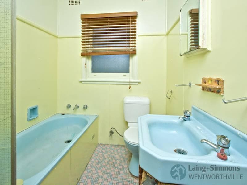 9 Merryl Avenue, Old Toongabbie, Old Toongabbie - Thumbnail 7