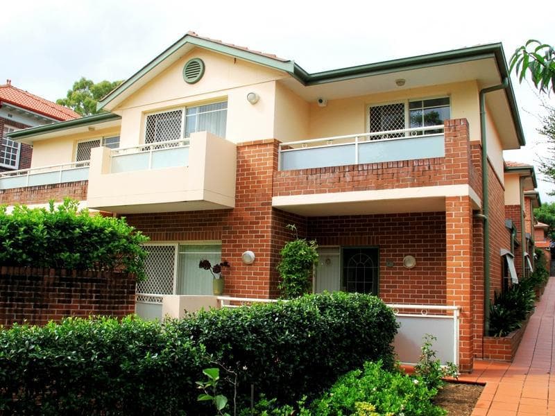 3/6																										Crisallen Street
														
								Port Macquarie, NSW 2444, Strathfield - Image 1
