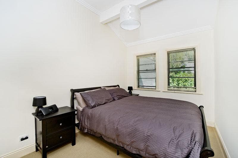 24/15-25																										Edgar Street
														
								Tempe, NSW 2044, Woolloomooloo - Thumbnail 6