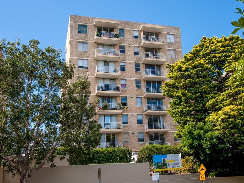 3/6																										Crisallen Street
														
								Port Macquarie, NSW 2444, Centennial Park - Image 1