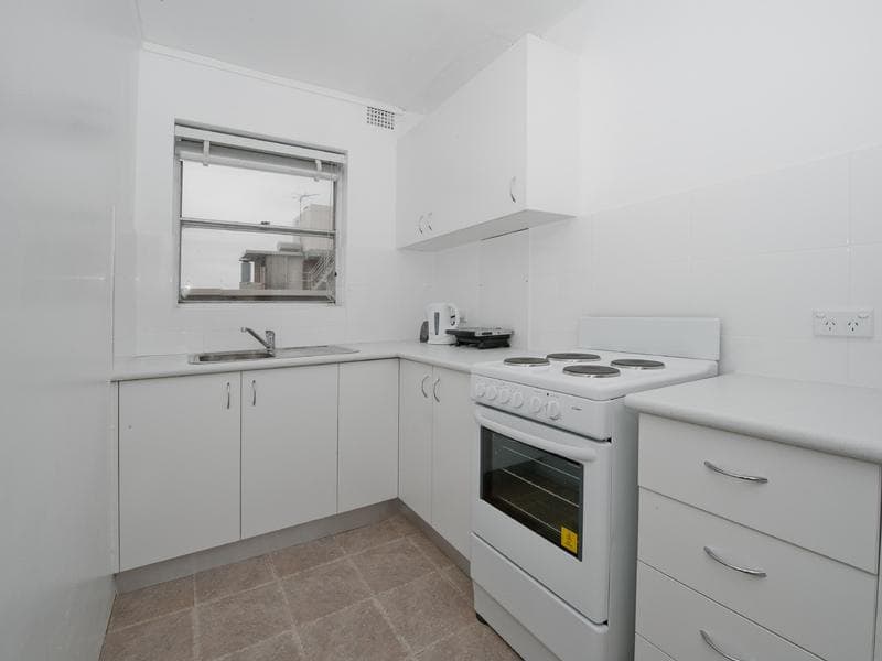 3/6																										Crisallen Street
														
								Port Macquarie, NSW 2444, Centennial Park - Thumbnail 3