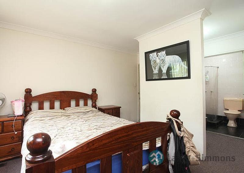 2/26a																										Darling Point Road
														
								Darling Point, NSW 2027, Granville - Thumbnail 4