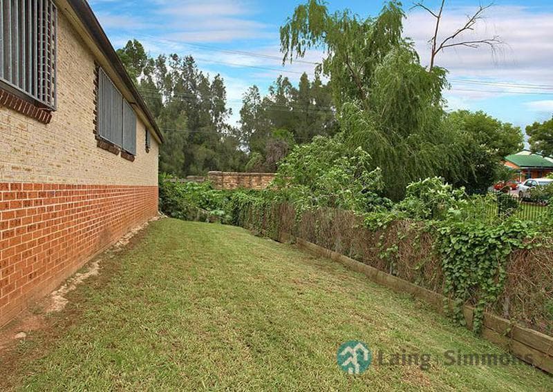 2/26a																										Darling Point Road
														
								Darling Point, NSW 2027, Granville - Thumbnail 8