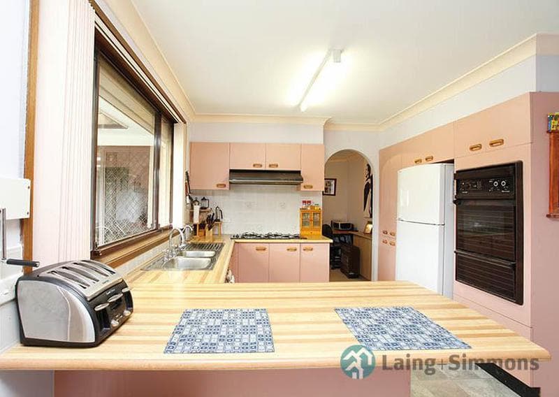 3 Rivett Place, Doonside, Doonside - Thumbnail 2