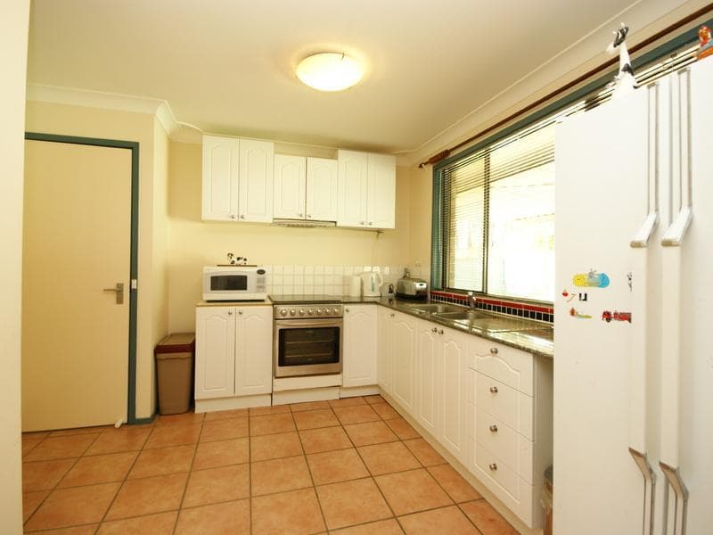 8 Morey Place, Kings Langley, Kings Langley - Thumbnail 5