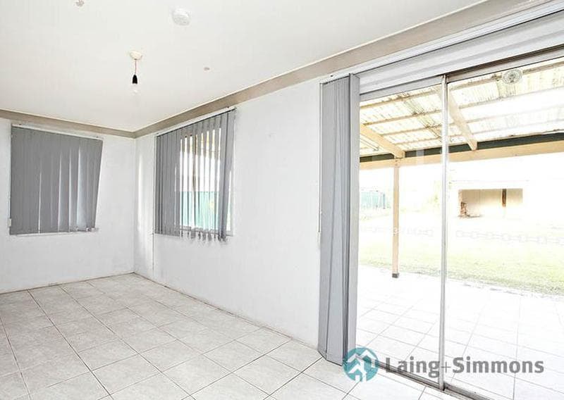 1																										Brenan St
														
								Fairfield, NSW 2165, Granville - Thumbnail 4