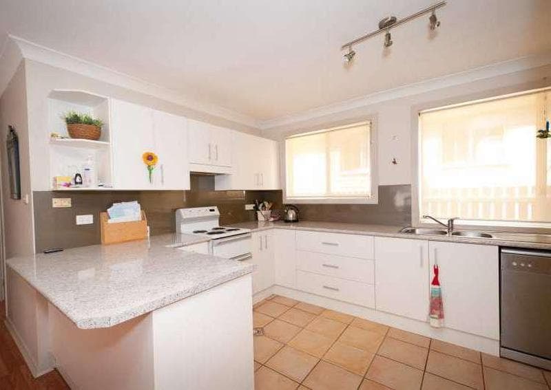 1																										Brenan St
														
								Fairfield, NSW 2165, Port Macquarie - Thumbnail 2