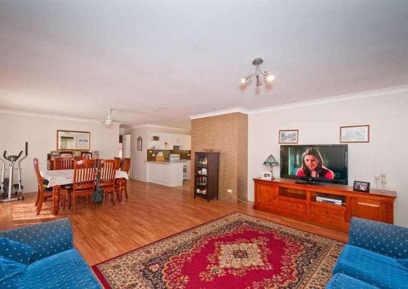 1																										Brenan St
														
								Fairfield, NSW 2165, Port Macquarie - Thumbnail 4