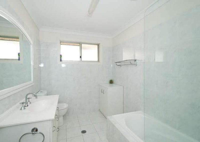 1																										Brenan St
														
								Fairfield, NSW 2165, Port Macquarie - Thumbnail 6