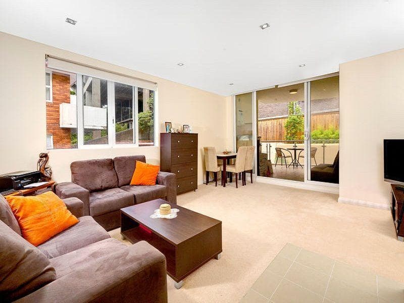 1																										Brenan St
														
								Fairfield, NSW 2165, Dee Why - Image 1