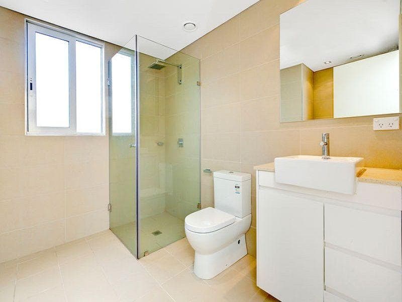 1																										Brenan St
														
								Fairfield, NSW 2165, Dee Why - Thumbnail 4