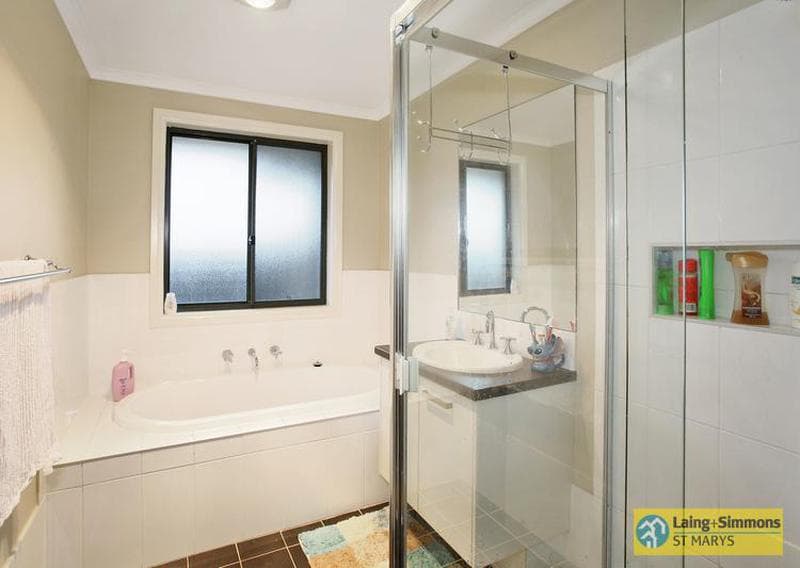 2/328																										Clovelly Road
														
								Clovelly, NSW 2031, Ropes Crossing - Thumbnail 6