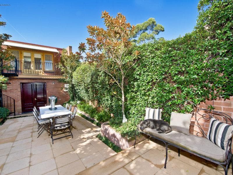 1																										Brenan St
														
								Fairfield, NSW 2165, Randwick - Image 1
