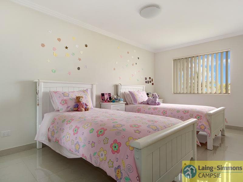 1																										Brenan St
														
								Fairfield, NSW 2165, Greenacre - Thumbnail 8