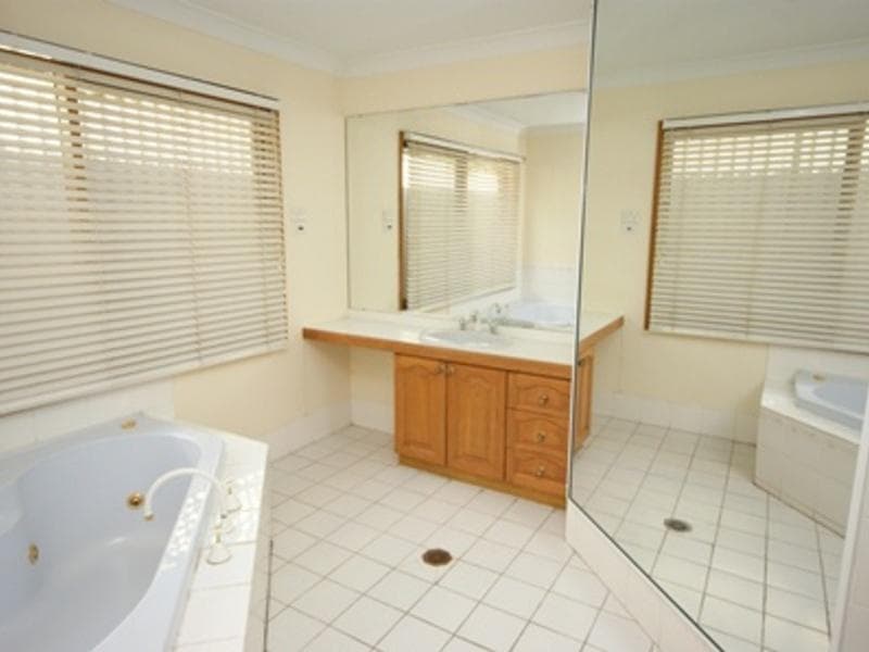 4																										Blackwood Street
														
								Port Macquarie, NSW 2444, Kings Langley - Thumbnail 6