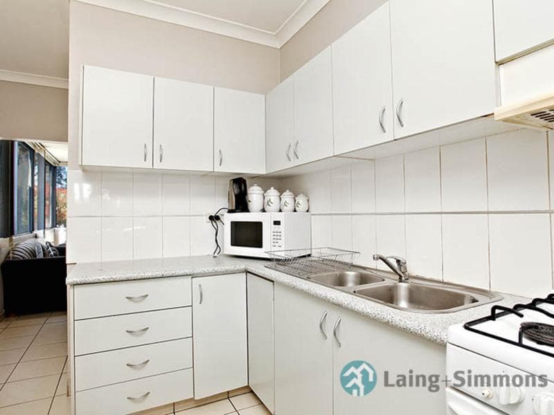 8/113-117																										Duncan Street
														
								Maroubra, NSW 2035, South Wentworthville - Thumbnail 2