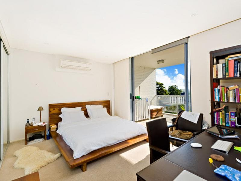 1																										Brenan St
														
								Fairfield, NSW 2165, Mascot - Thumbnail 6