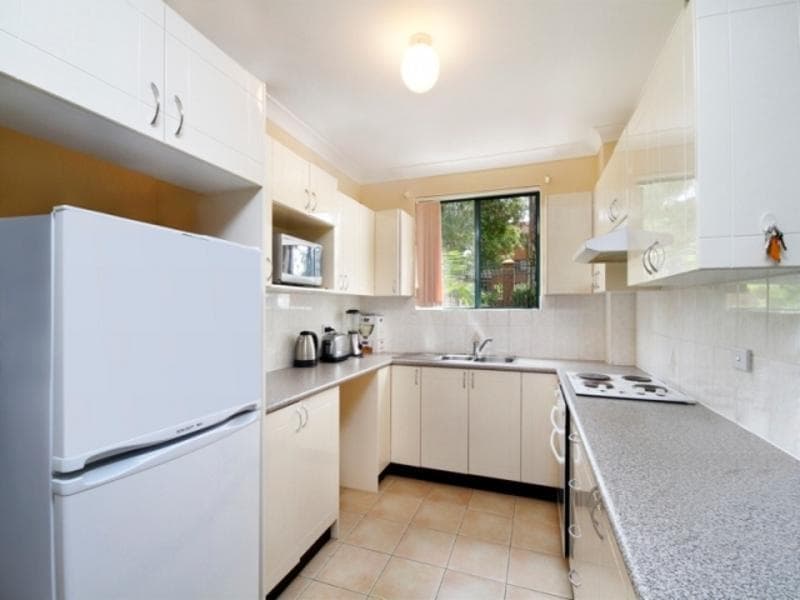 2/6-8 Paton Street, Merrylands, Merrylands - Thumbnail 2