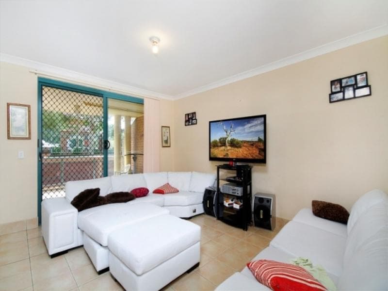2/6-8 Paton Street, Merrylands, Merrylands - Thumbnail 4