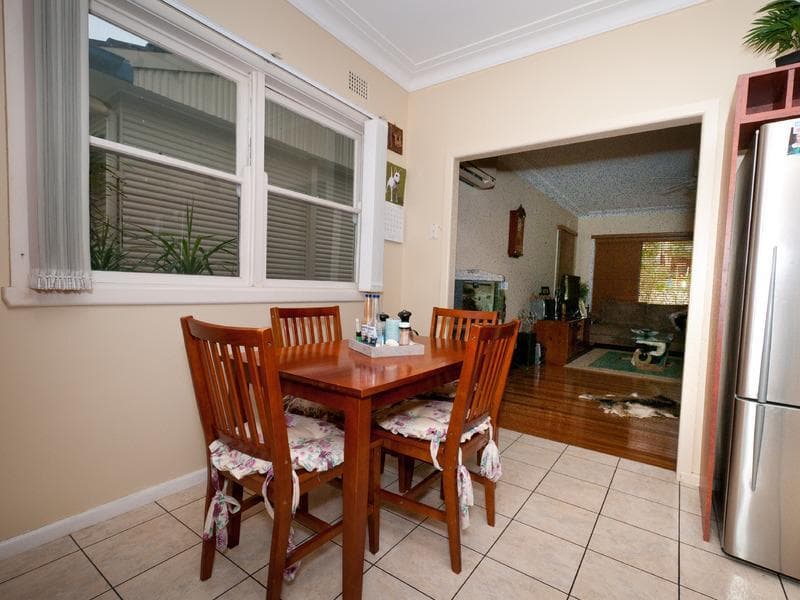 8/113-117																										Duncan Street
														
								Maroubra, NSW 2035, Port Macquarie - Thumbnail 6