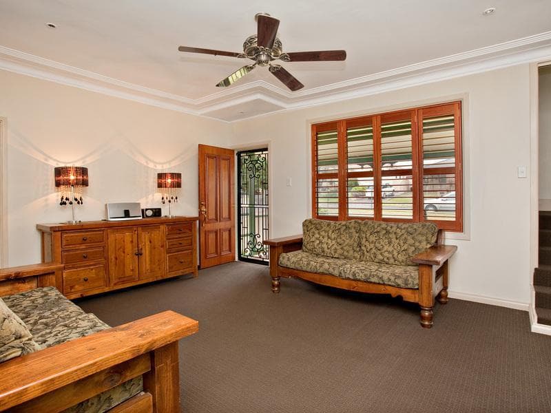 18 Maughan Street, Lalor Park, Lalor Park - Thumbnail 2