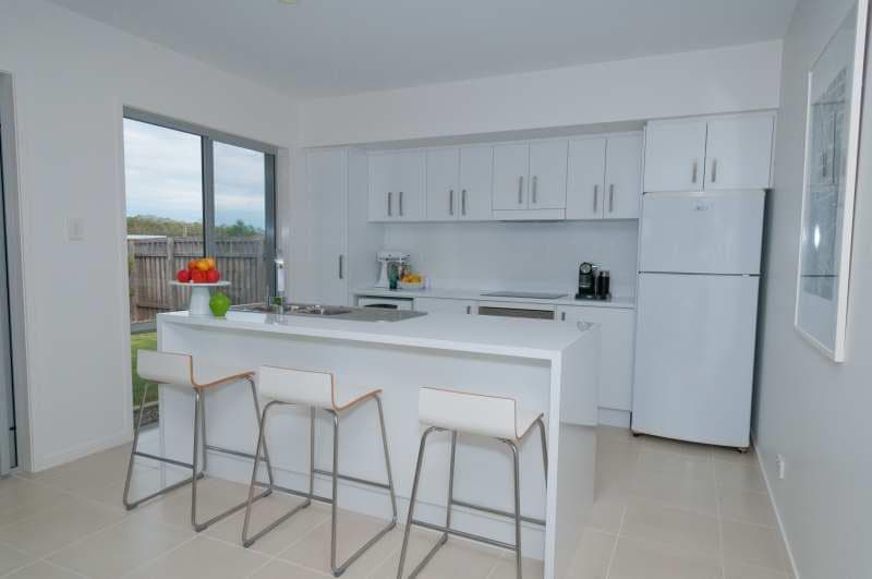27 The Sanctuary Close, Port Macquarie, Port Macquarie - Thumbnail 2