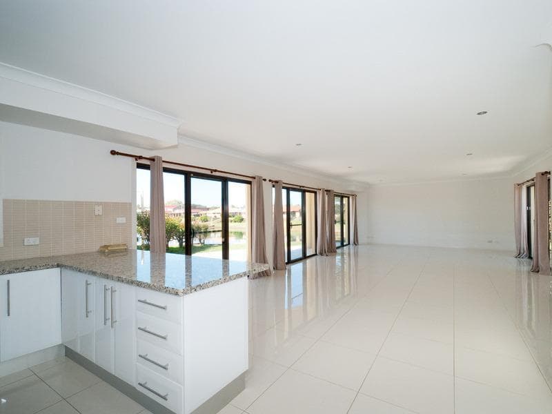 3a Newport Crescent, Port Macquarie, Port Macquarie - Thumbnail 4