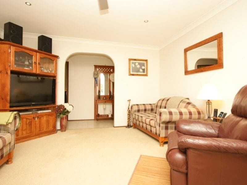 26 Sporing Avenue, Kings Langley, Kings Langley - Thumbnail 6