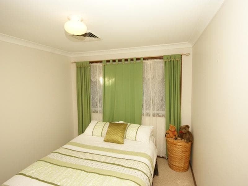26 Sporing Avenue, Kings Langley, Kings Langley - Thumbnail 8