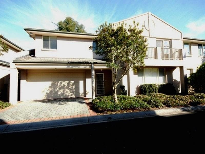 20/11 Harrington Avenue, Castle Hill, Castle Hill - Image 1
