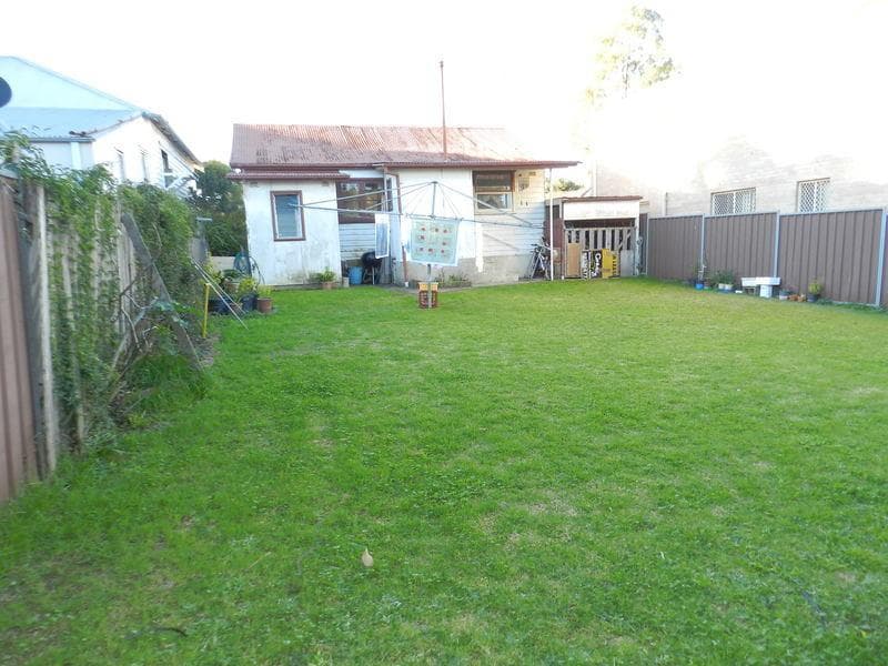 5 Hardy Street, Fairfield, Fairfield - Thumbnail 3