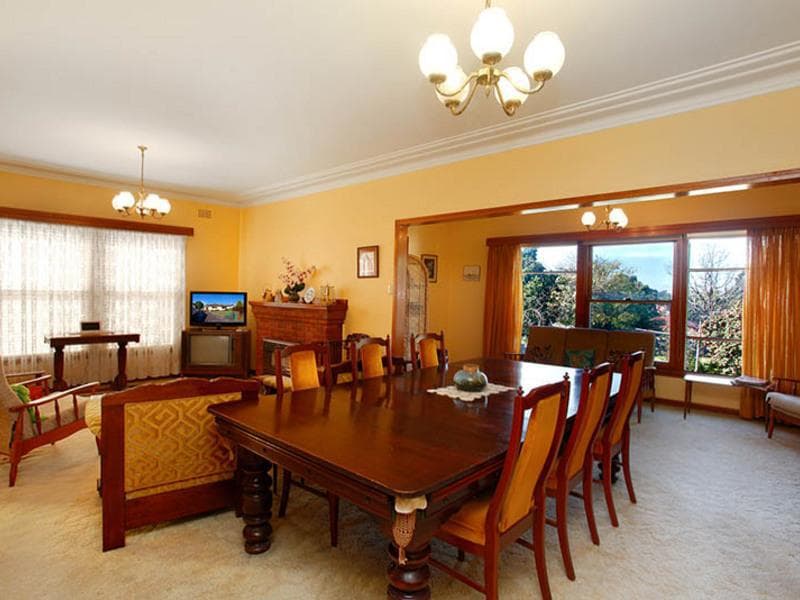 13 Hawkesbury Road, Westmead, Westmead - Thumbnail 2