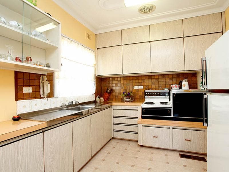 13 Hawkesbury Road, Westmead, Westmead - Thumbnail 3