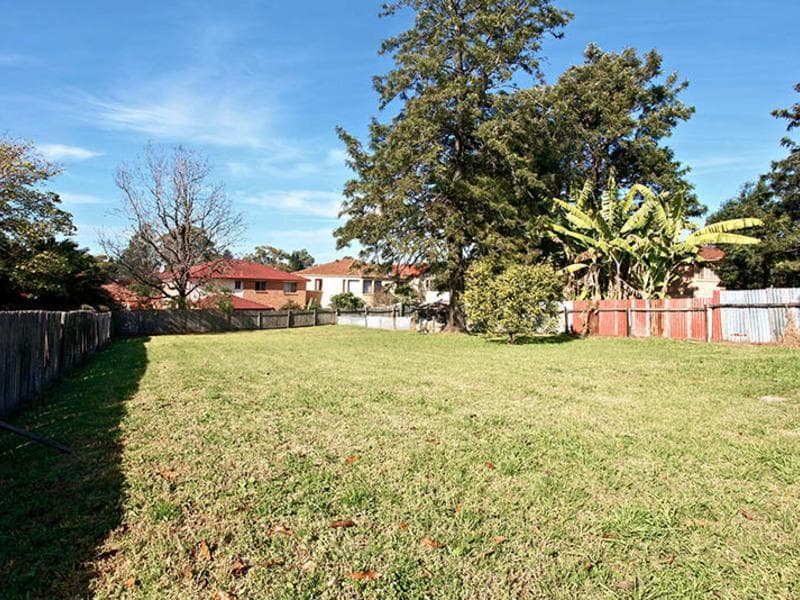 13 Hawkesbury Road, Westmead, Westmead - Thumbnail 8