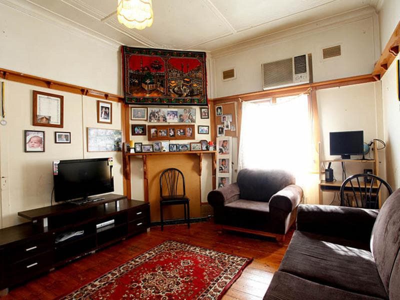 11 Hawkesbury Road, Westmead, Westmead - Thumbnail 2
