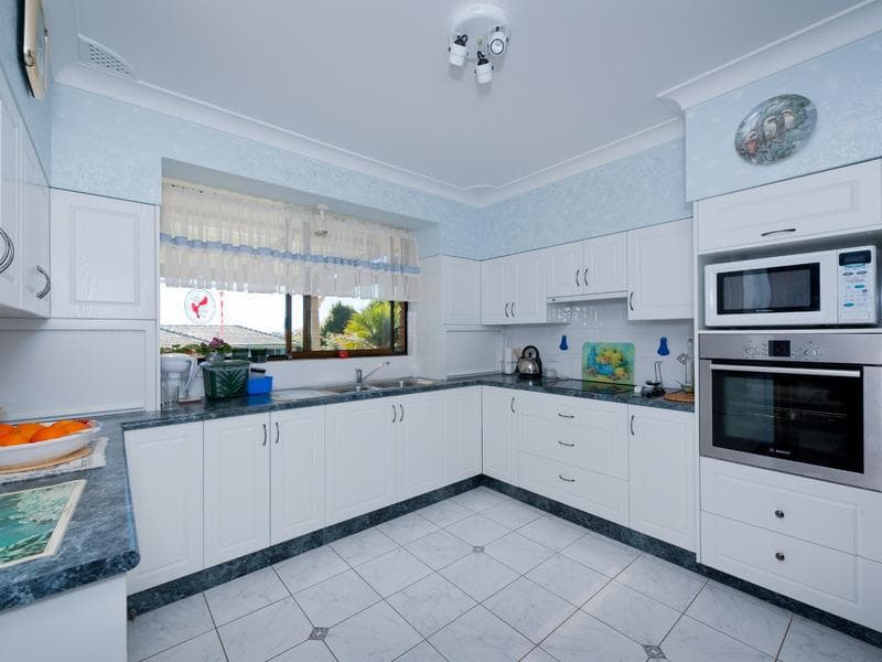 53 Pappinbarra Parade, Port Macquarie, Port Macquarie - Thumbnail 2